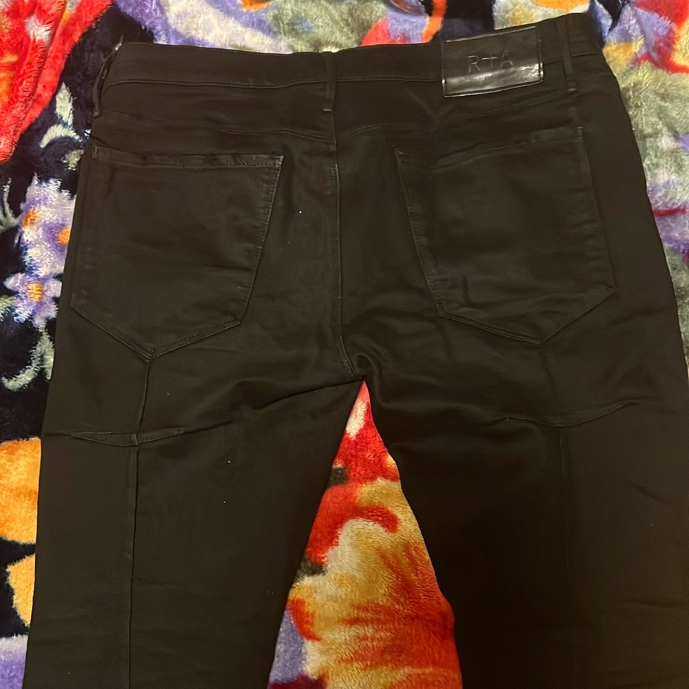 Black on Black rta jeans